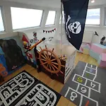 Apartment Unique Boat By - Kajuta 1958 *